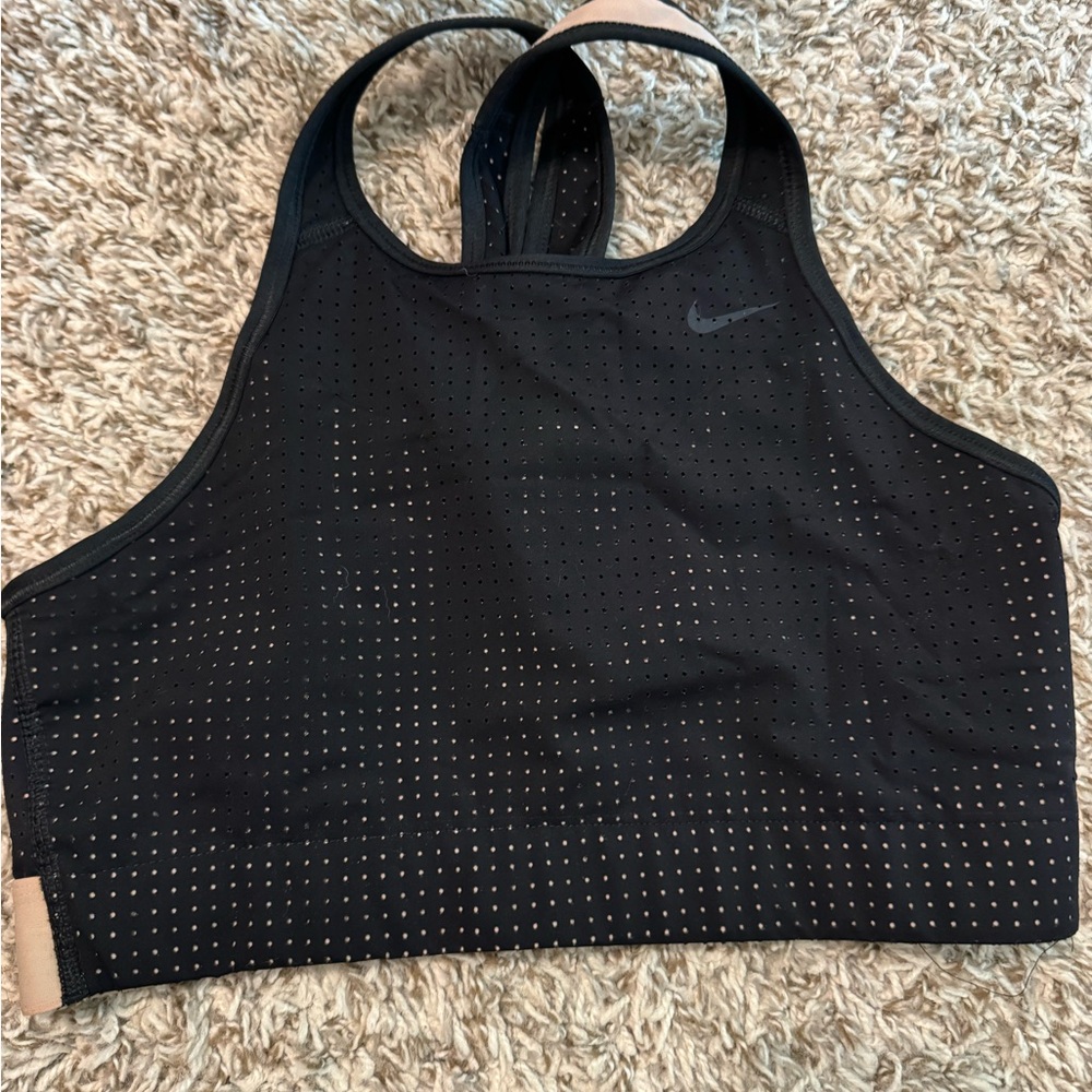 Nike Black Sports Bra with Racerback and Breathable Mesh